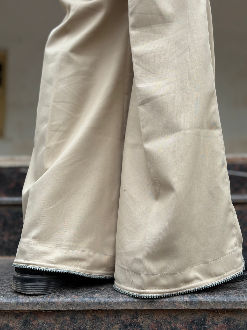 BEIGE WIDE LEG PANTS