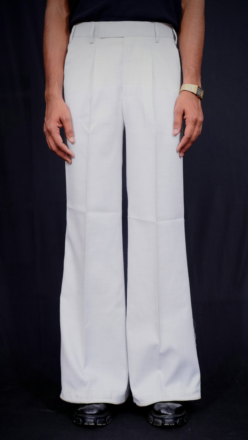TEXTURED GREY WIDE LEG PANTS